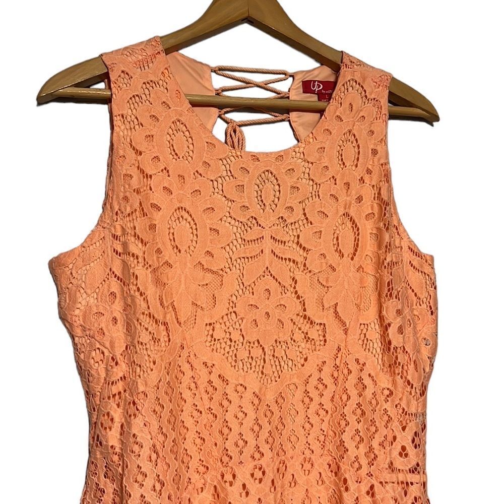 Lace Dress Junior's Size Large Coral Floral Sleeveless NEW - Picture 2 of 9